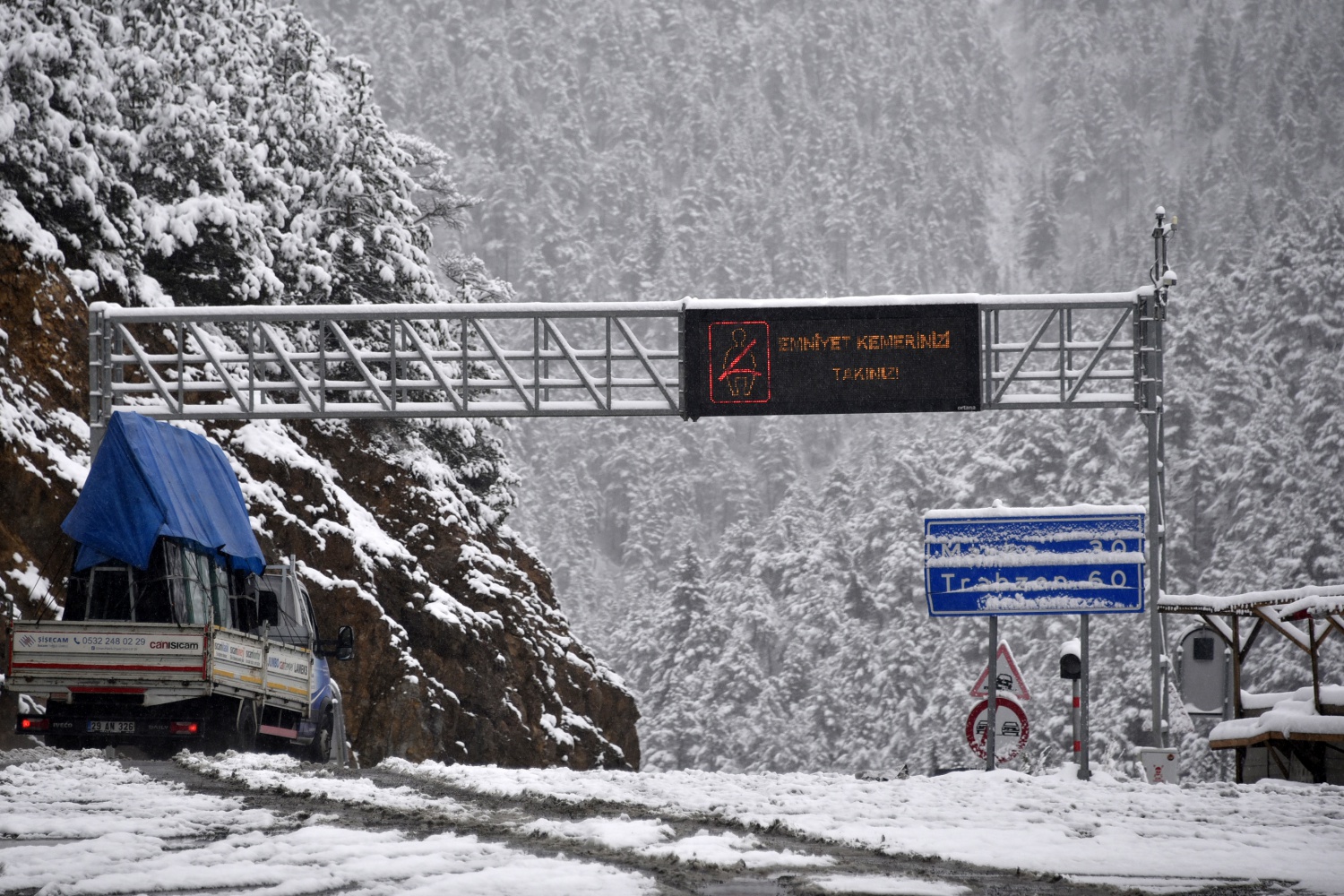 Zigana Dağı 26 Ekim'de beyaz gelinliğini giydi 22