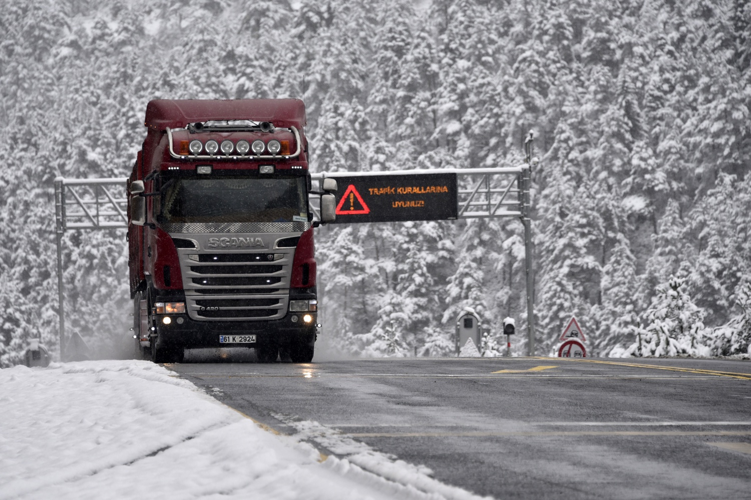 Zigana Dağı 26 Ekim'de beyaz gelinliğini giydi 21