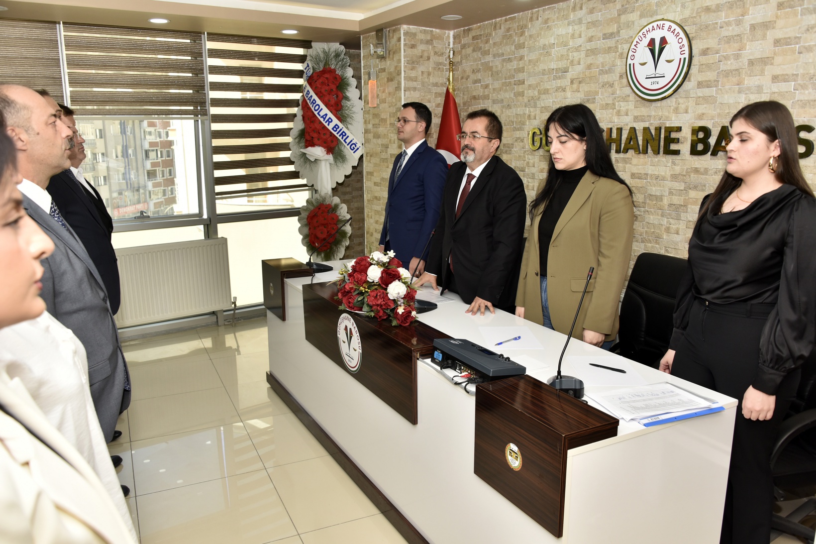 Baro Başkanı Metin Aslan güven tazeledi 3