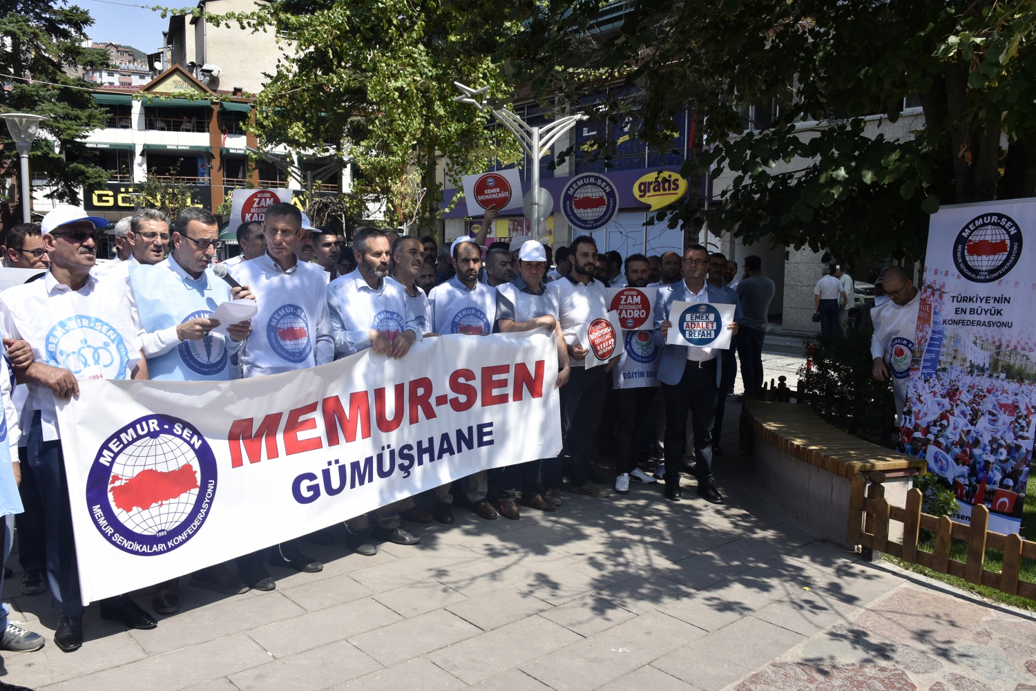 Gümüşhane Memur-Sen’den ‘Emeğe saygı, adalete davet’ açıklaması 18