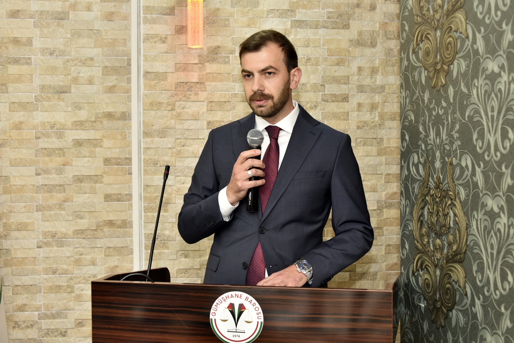 Baro Başkanı Metin Aslan güven tazeledi 19