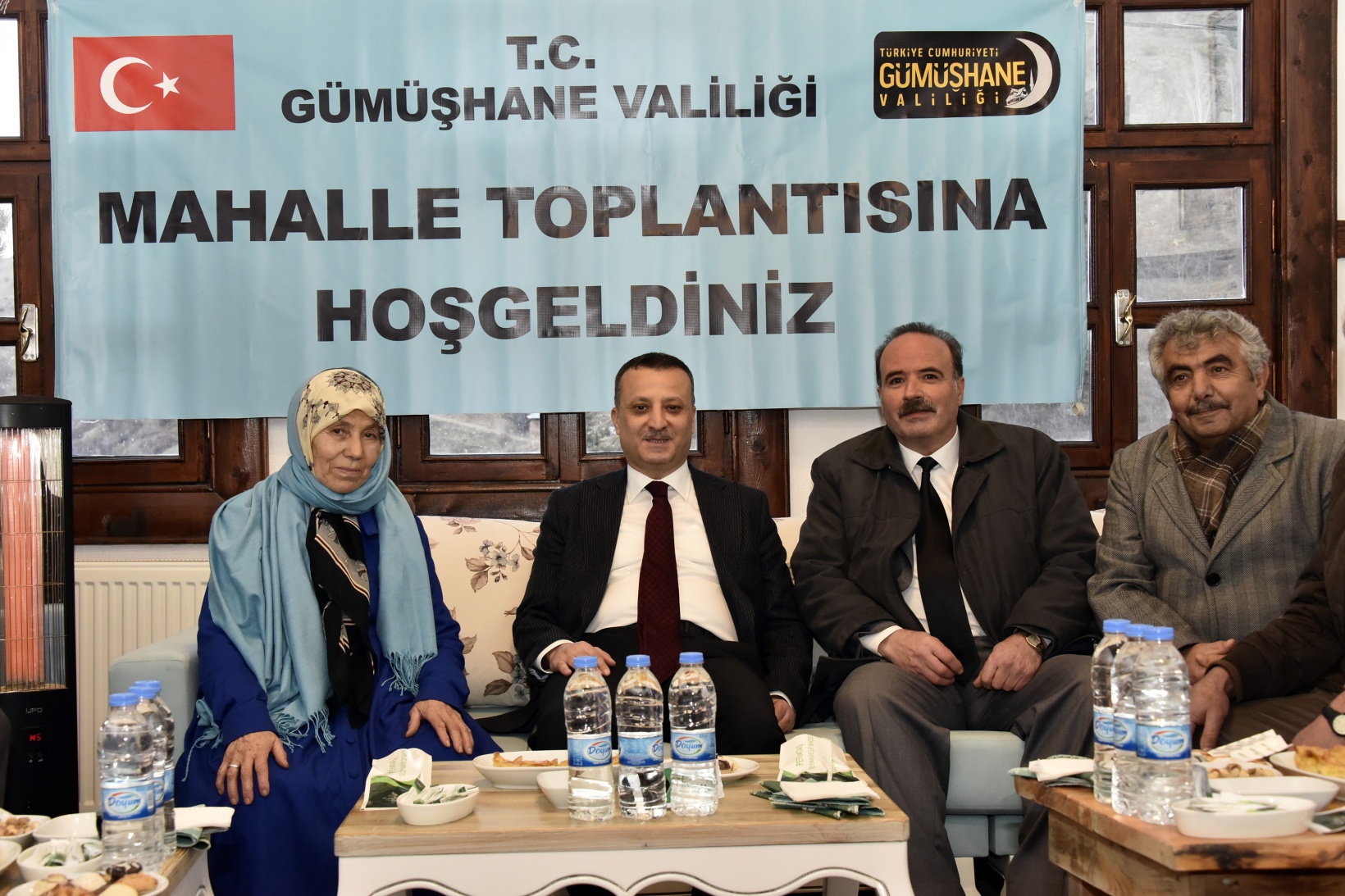 Vali Taşbilek Süleymaniye Mahallesi sakinleriyle buluştu 15