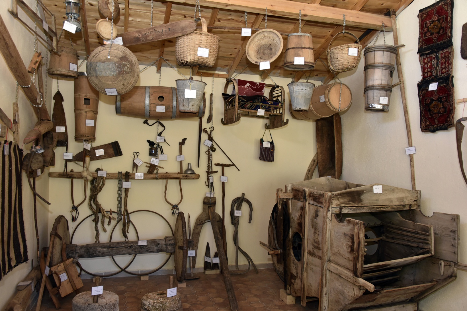 Köyün 200 yıllık tarihini müzede yaşatıyorlar 8