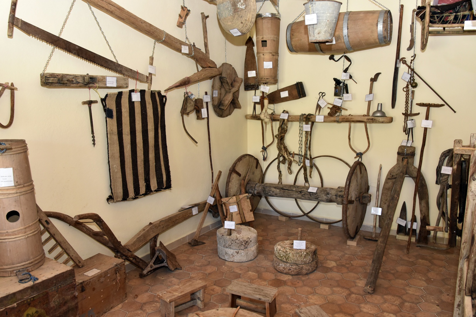 Köyün 200 yıllık tarihini müzede yaşatıyorlar 15