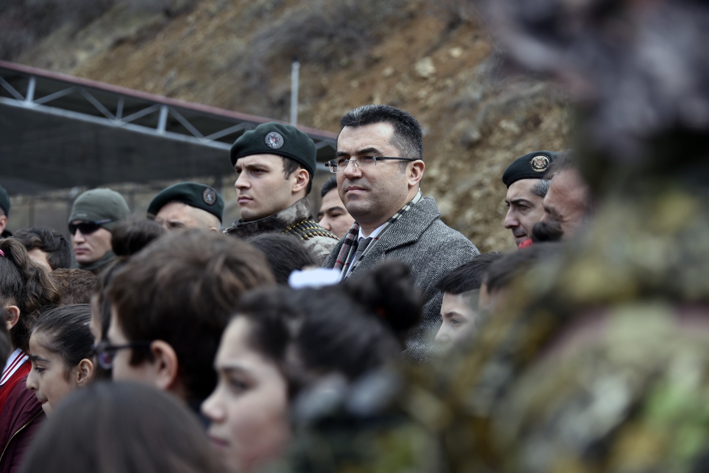 Asker ve polis abilerine mektup yazdılar, resim yaptılar 24