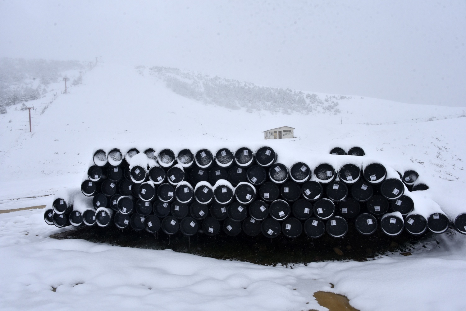 Kar var, pist var ama kayak yapılamıyor 12