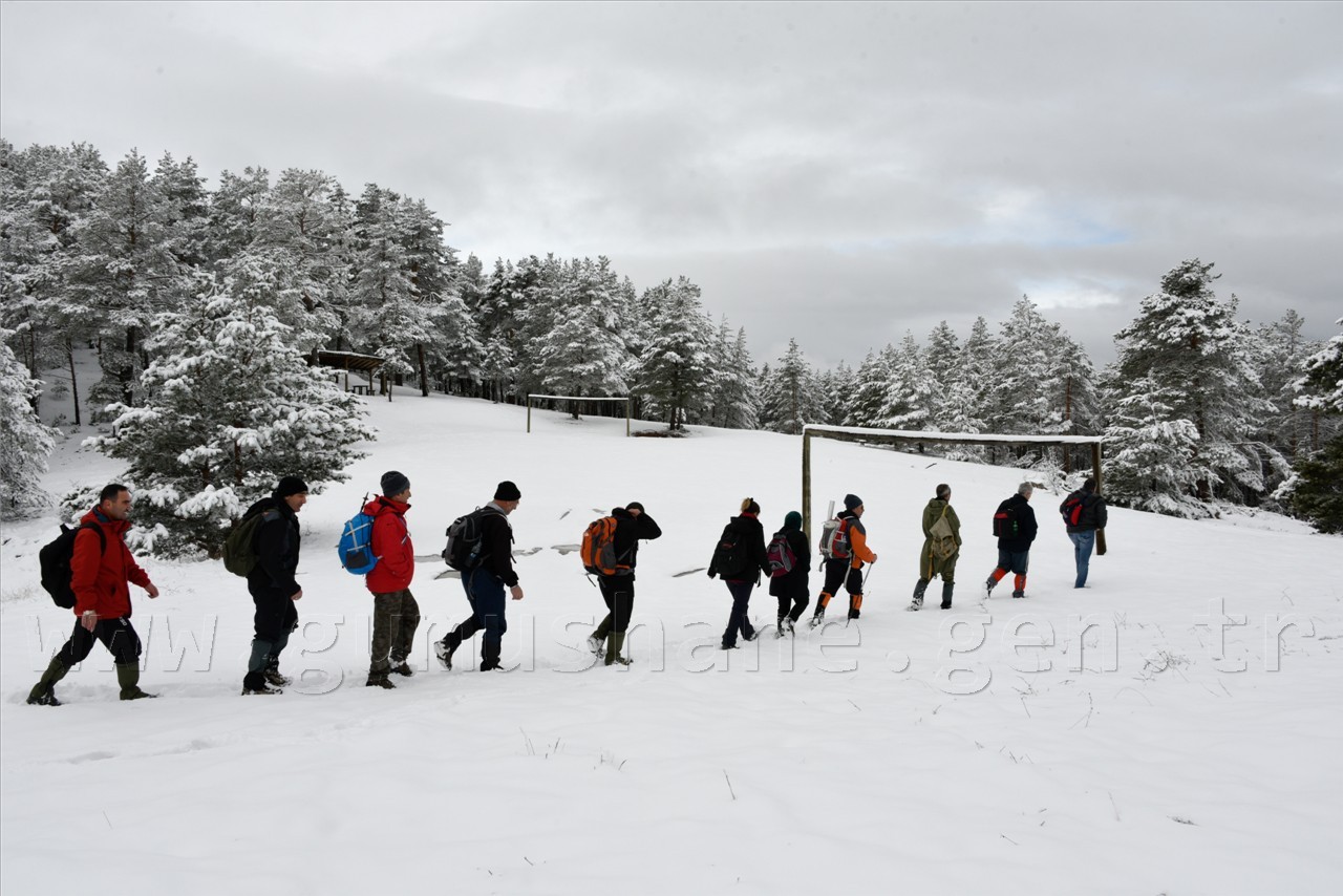 Kadınlar günü için zorlu yürüyüş 20