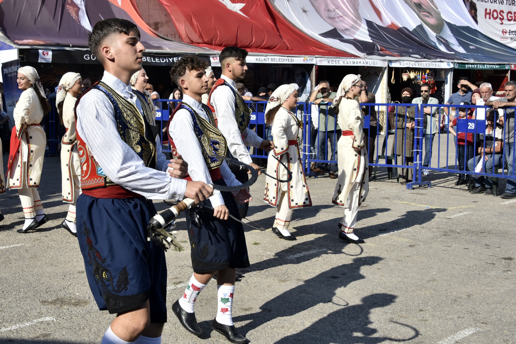 Gümüşhane’de festival coşkusu devam ediyor 71