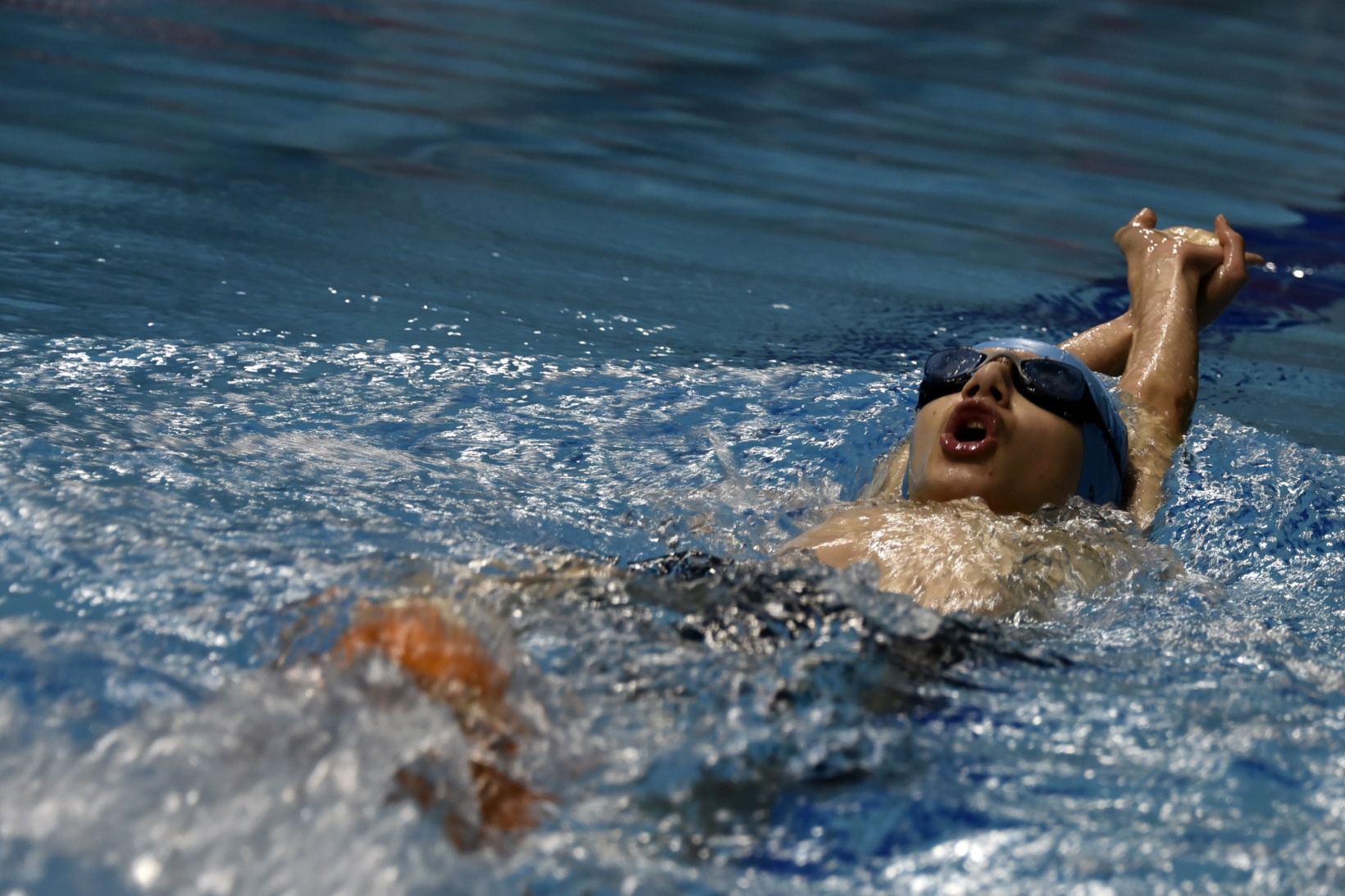 Yüzme ile ameliyattan kurtuldular 21