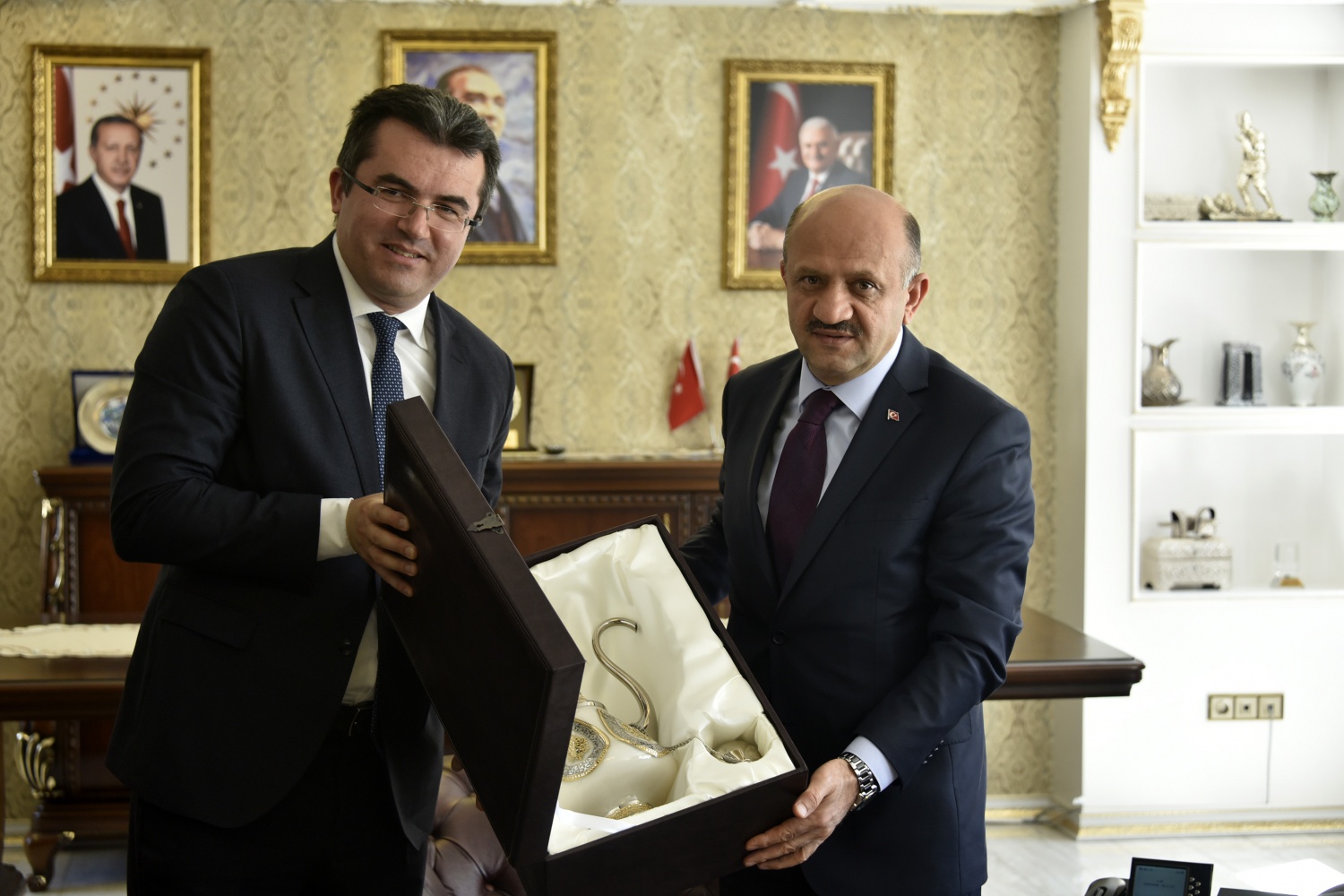 Başbakan Yardımcısı Fikri Işık Gümüşhane’de 44