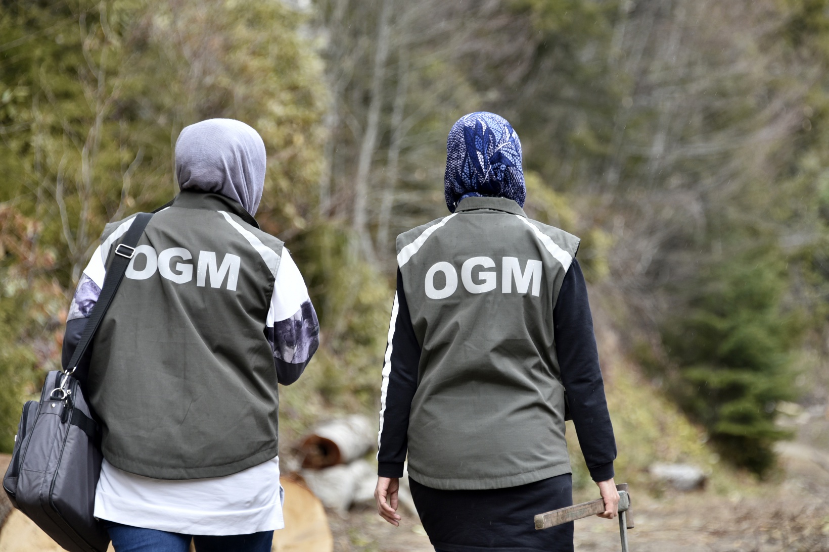 Ellerinin hamuruyla ormanları koruyorlar 5