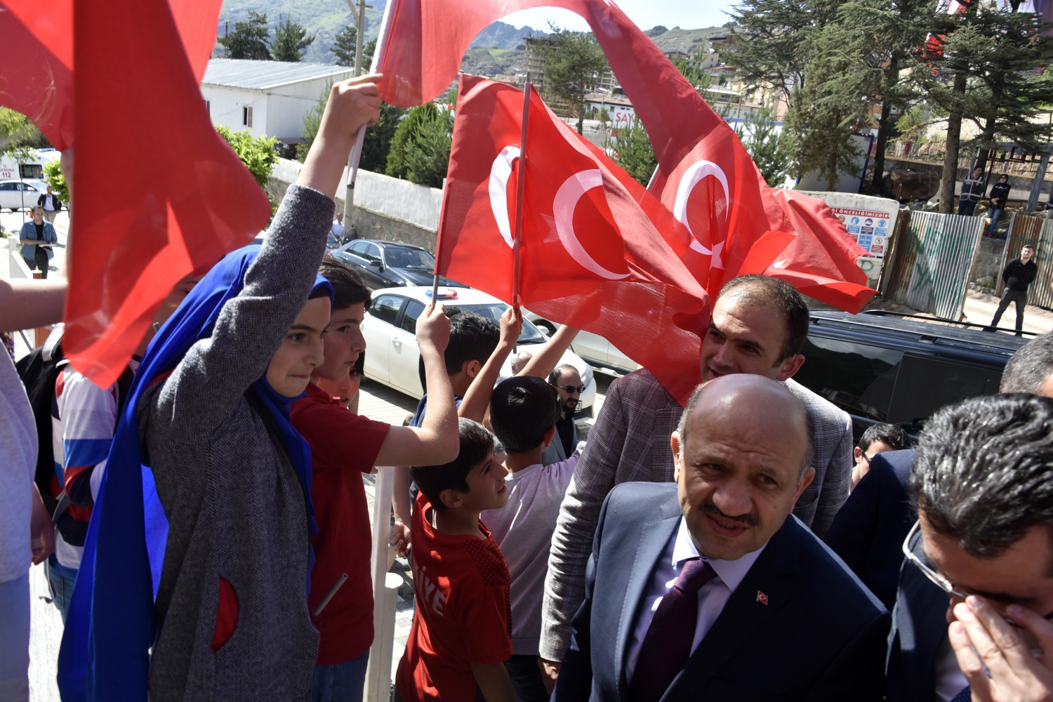 Başbakan Yardımcısı Fikri Işık Gümüşhane’de 50