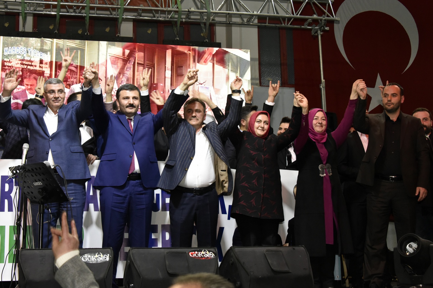 Uğur Işılak Gümüşhane’de sevenleriyle buluştu 20