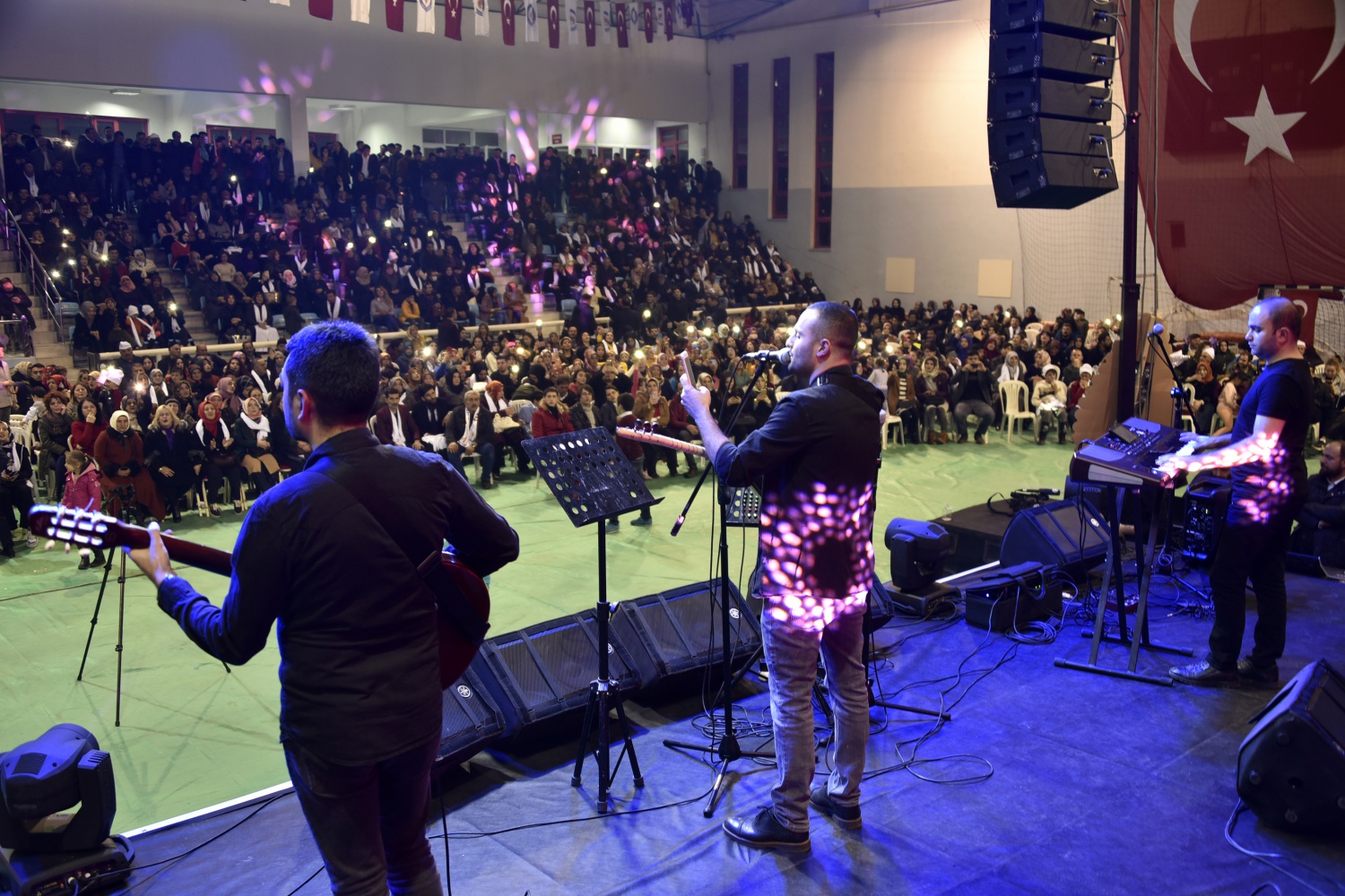 Uğur Işılak Gümüşhane’de sevenleriyle buluştu 28