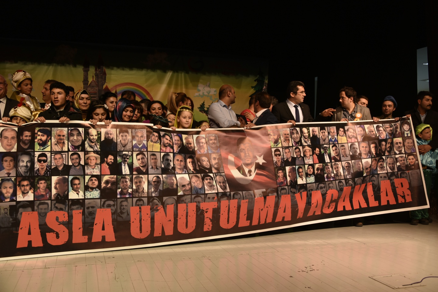 Gümüşhane’de özel öğrencilerden çok özel gösteri 38