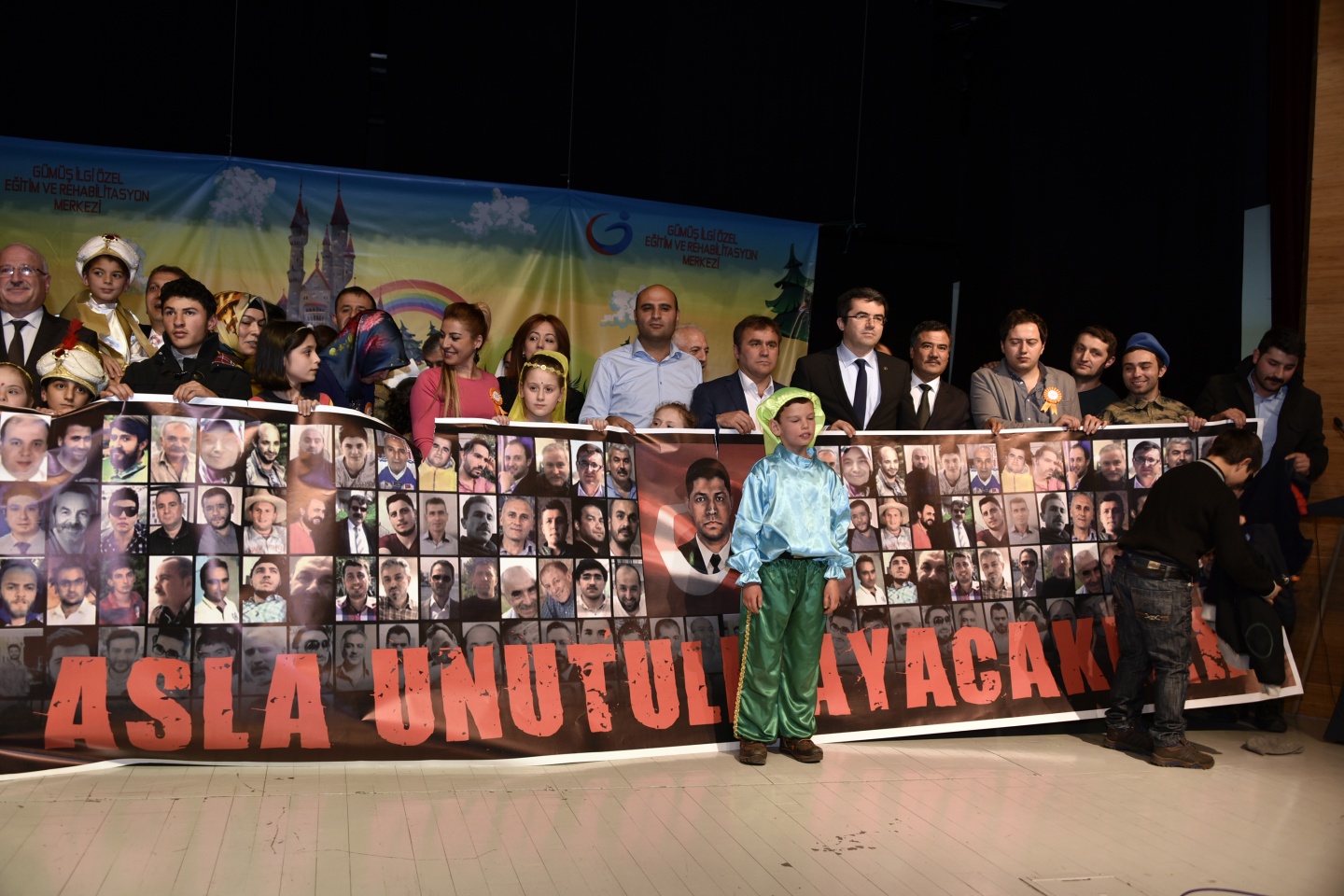 Gümüşhane’de özel öğrencilerden çok özel gösteri 42