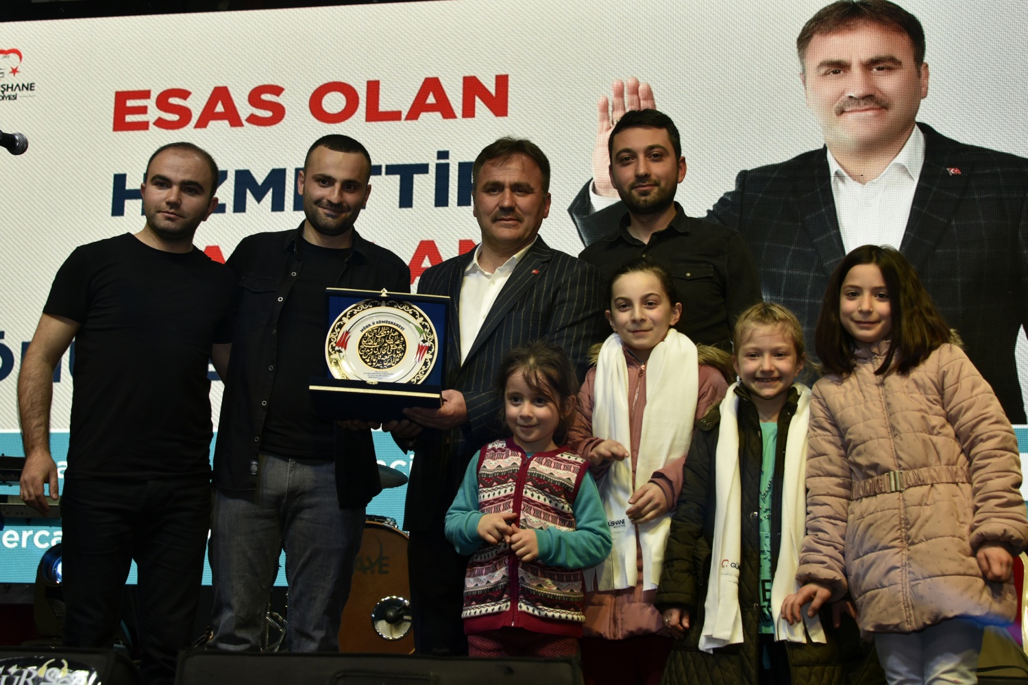 Uğur Işılak Gümüşhane’de sevenleriyle buluştu 30