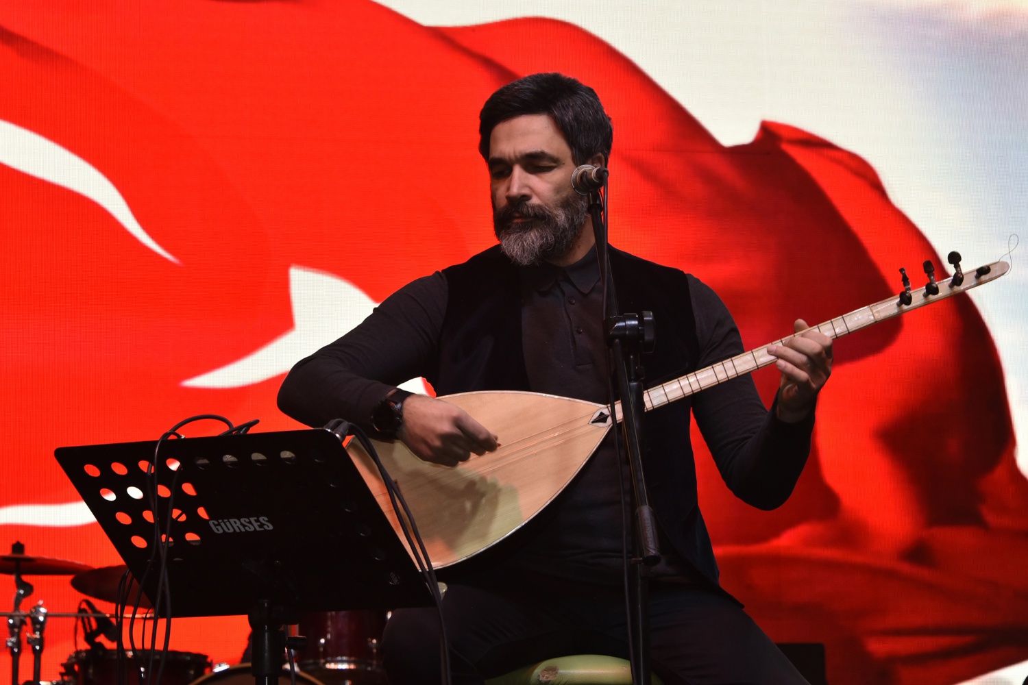 Uğur Işılak Gümüşhane’de sevenleriyle buluştu 33