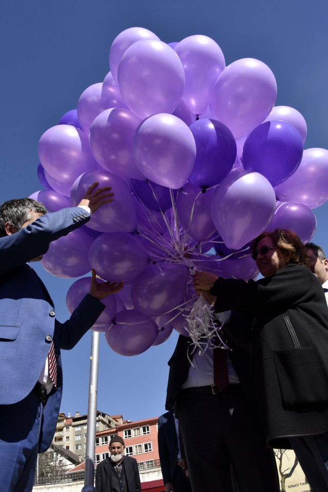 Gümüşhane’de Kadına Şiddete Hayır Yürüyüşü Düzenlendi 9