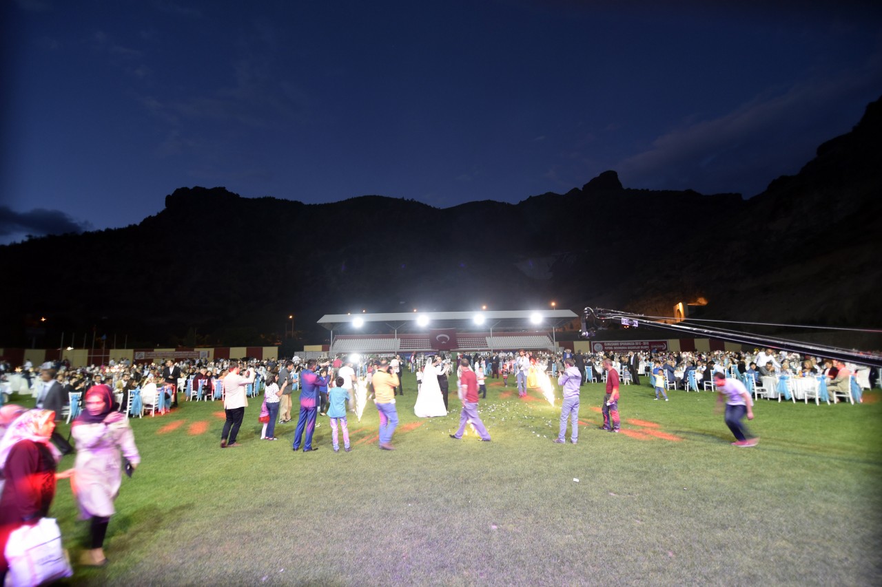 Canlı ailesi bir ilke imza attı 1