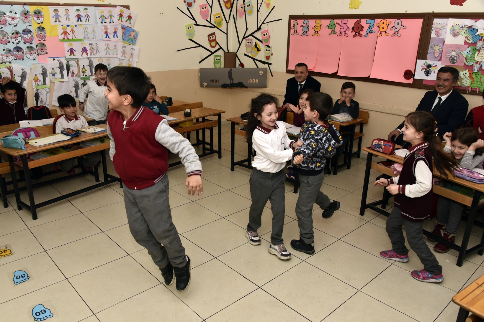 Vali Taşbilek’ten minik öğrencilere 'Ensar' teşekkürü 23