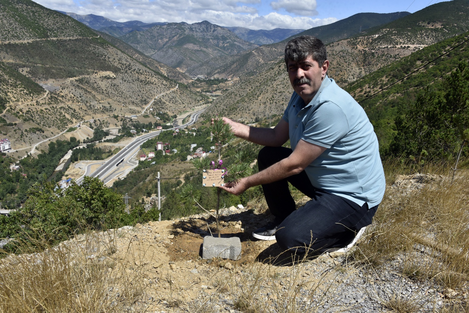 Bu ilçede her doğan bebek için fidan dikiliyor 7