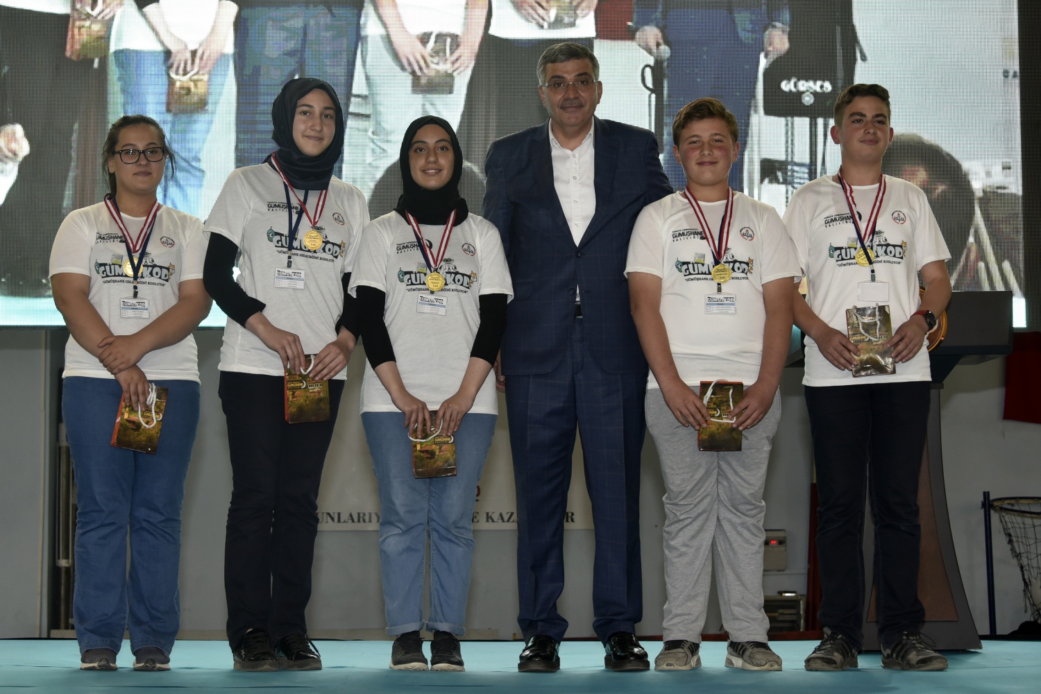 Başbakan Yardımcısı Fikri Işık Gümüşhane’de 65