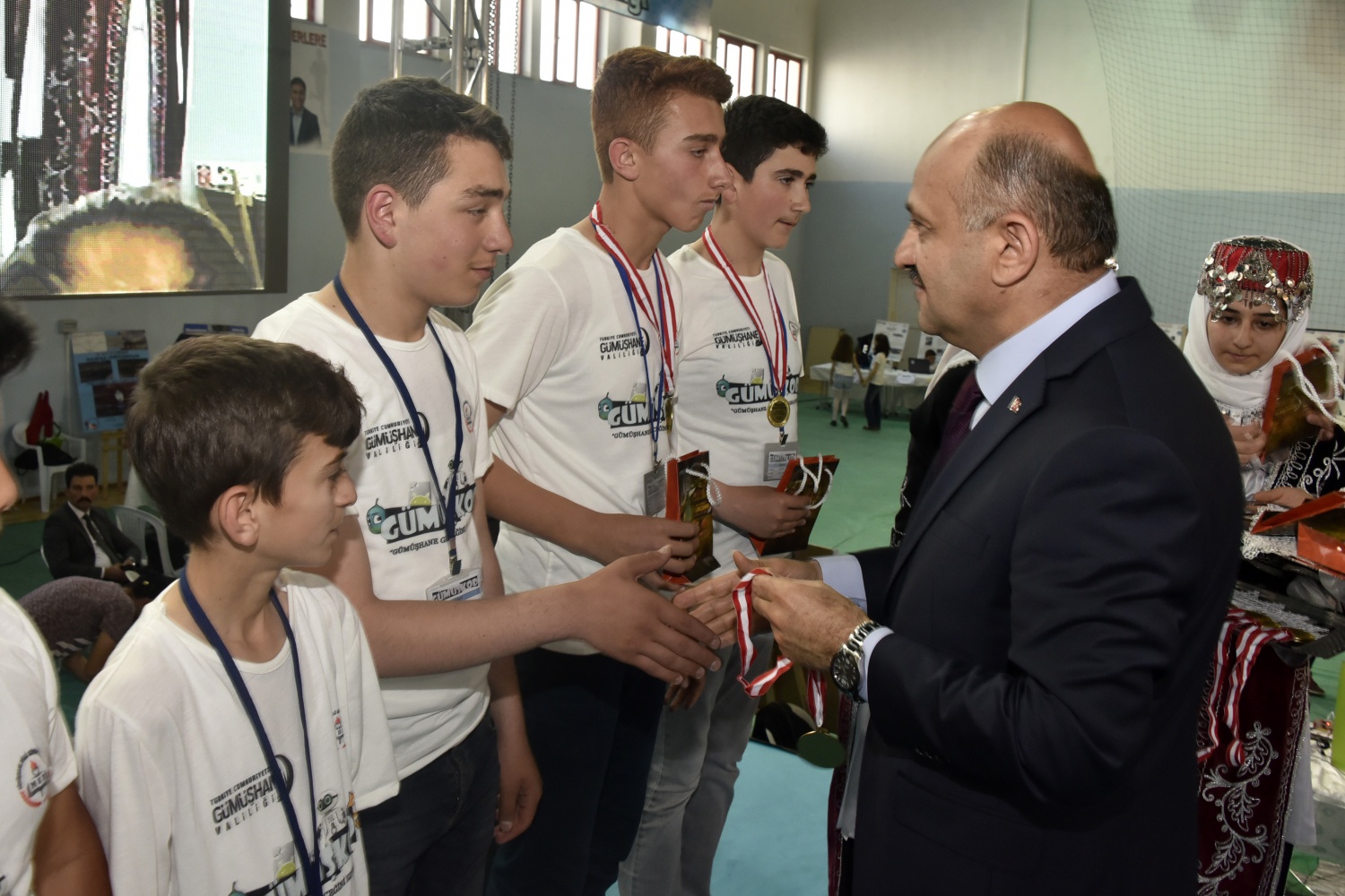 Başbakan Yardımcısı Fikri Işık Gümüşhane’de 67