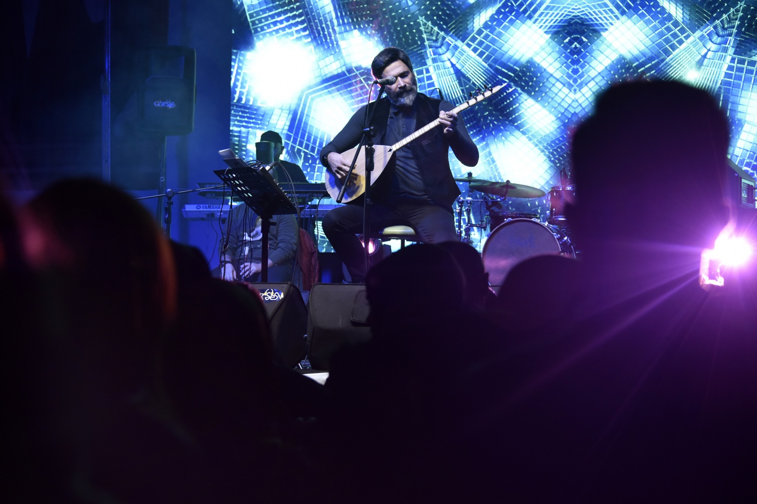 Uğur Işılak Gümüşhane’de sevenleriyle buluştu 52