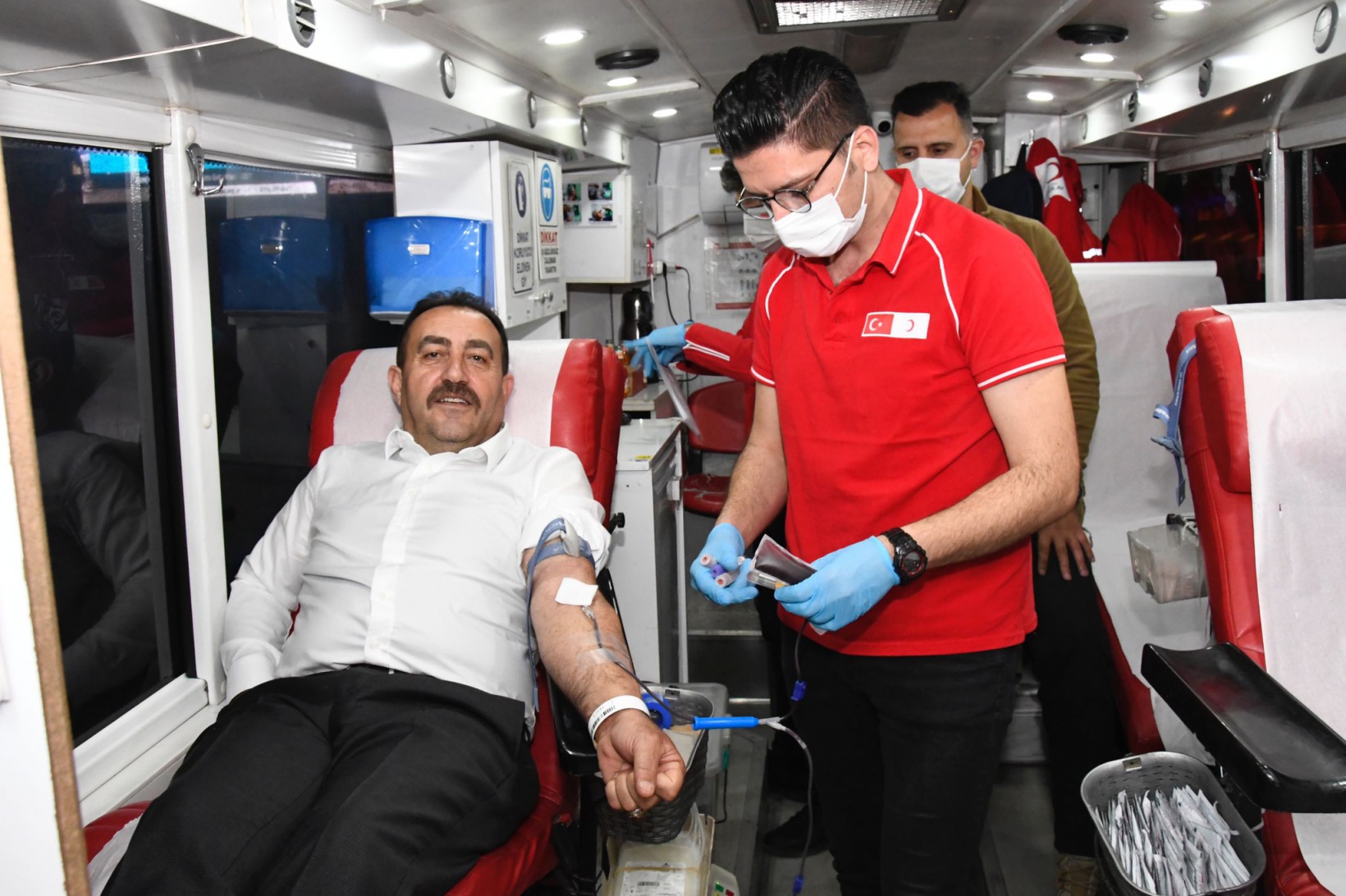 Vatan için can verenler bu kez kan verdi 1