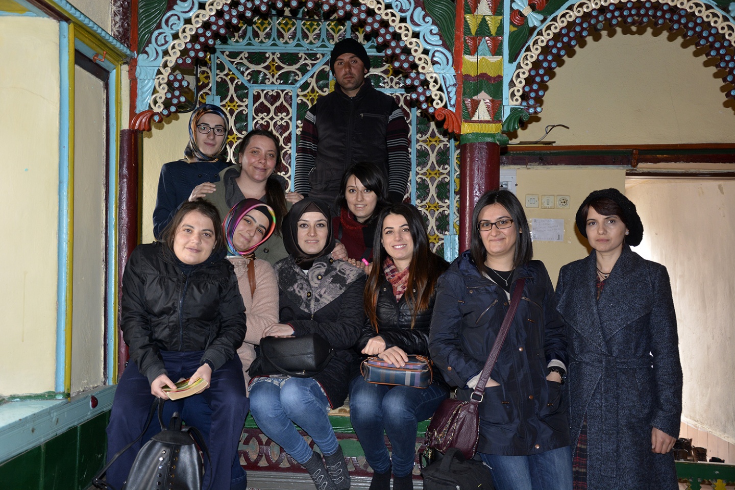 Sarıçiçek köy odalarında okudular 2