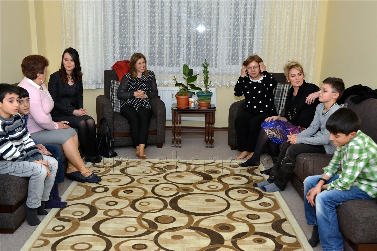 Yavuz, çocukları yalnız bırakmıyor 3