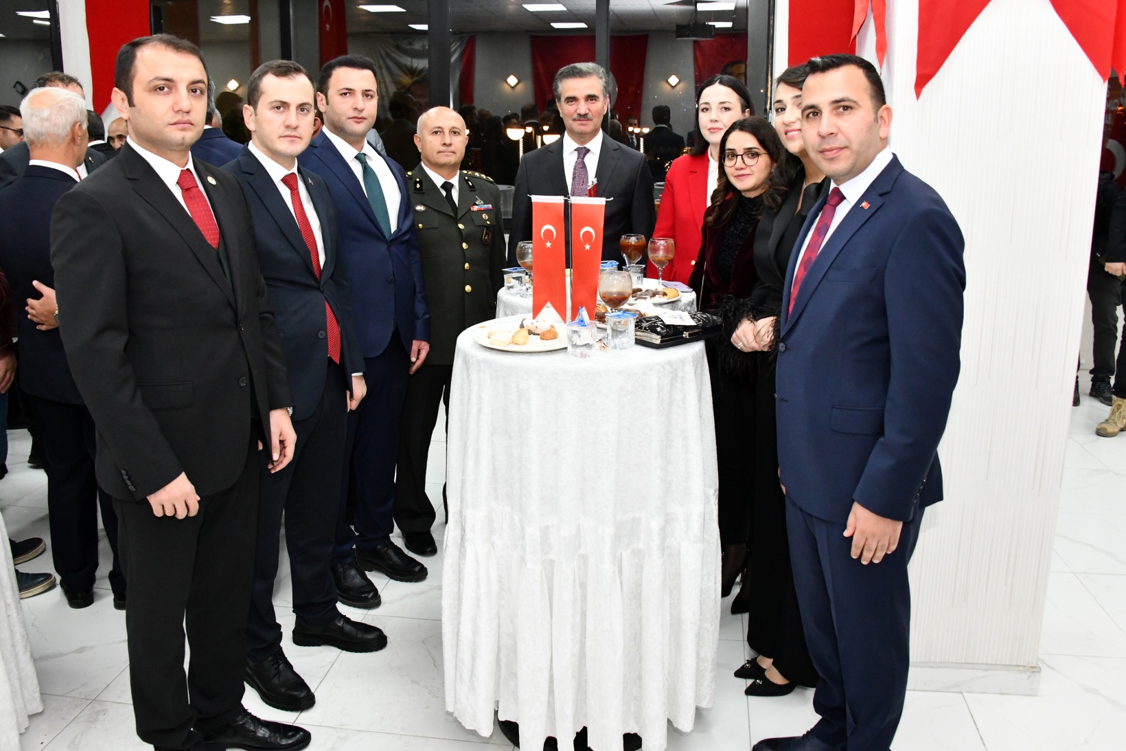 Gümüşhane’de 29 Ekim coşkusu fener alayı ve kabul töreniyle taçlandı 16