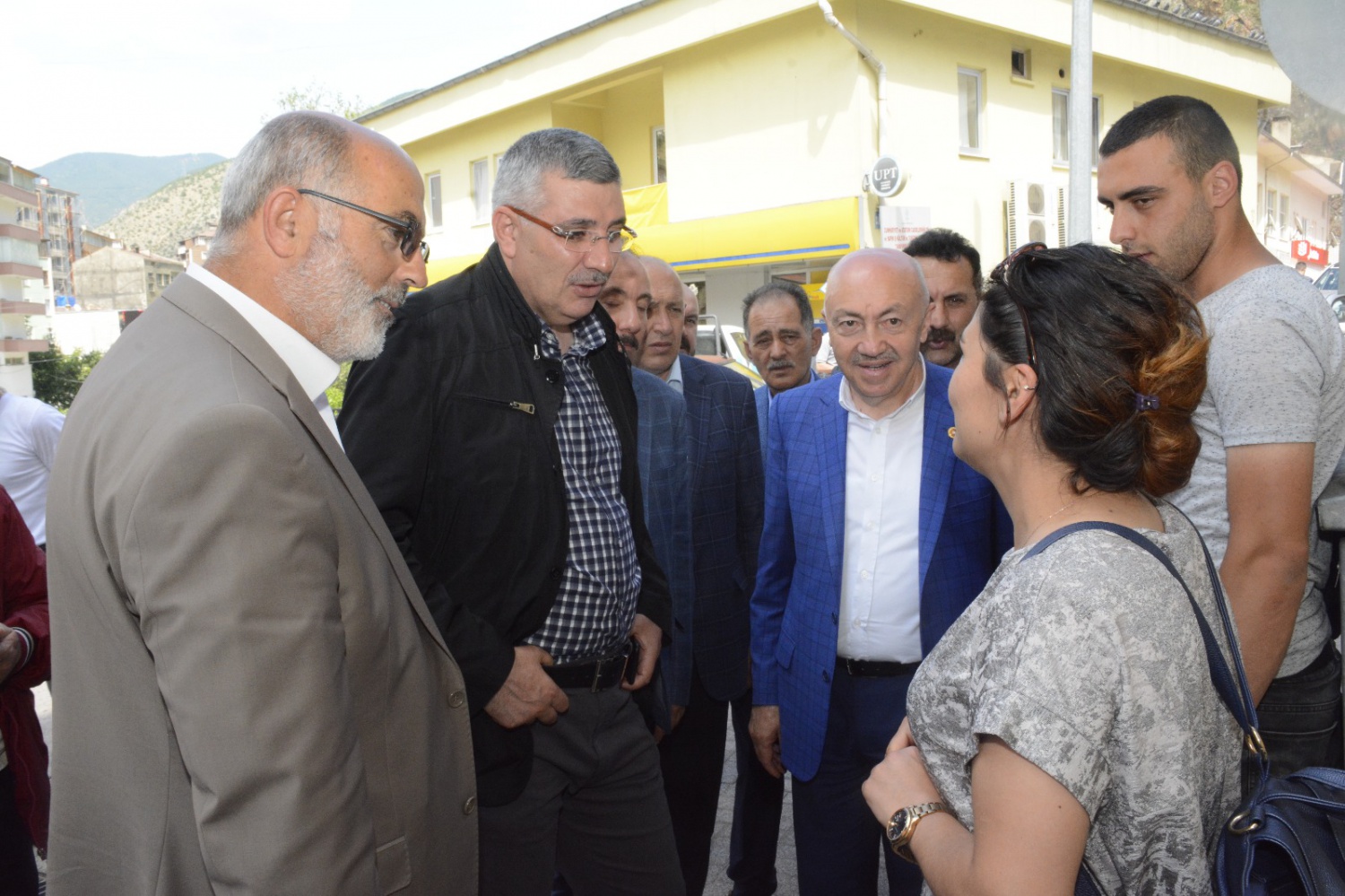 Vekiller Torul’a çıkarma yaptı 10