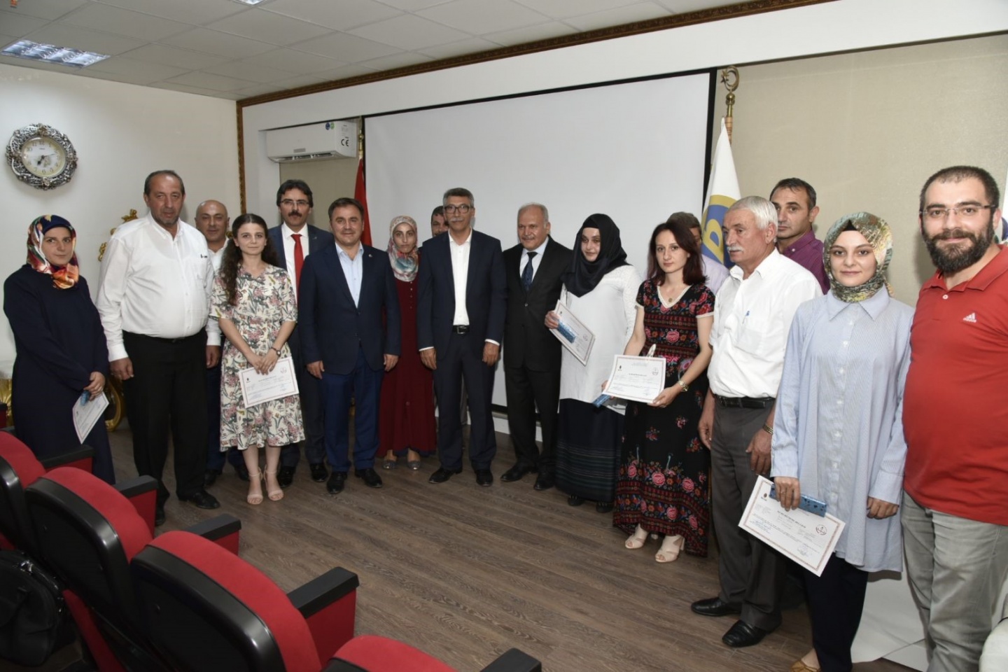 Birlik Vakfı'nın Osmanlıca kursu sona erdi 8