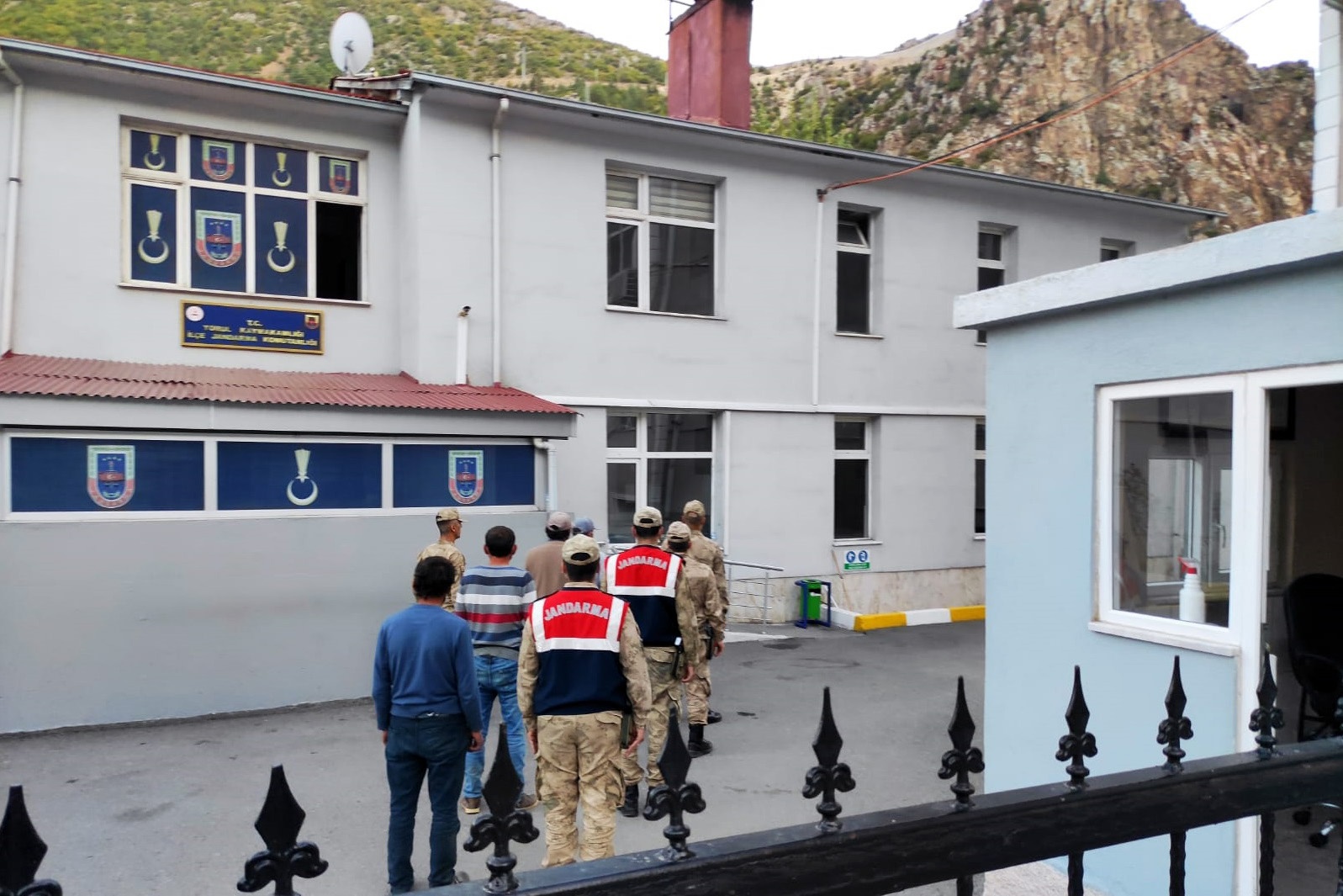 Artabel’de yaban keçisi avlayanlar suçüstü yakalandı 1