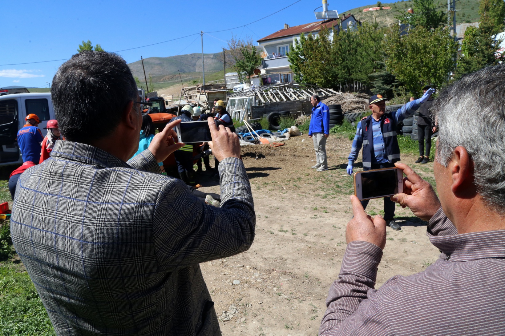 Gümüşhane'de geniş kapsamlı afet tatbikatı 7