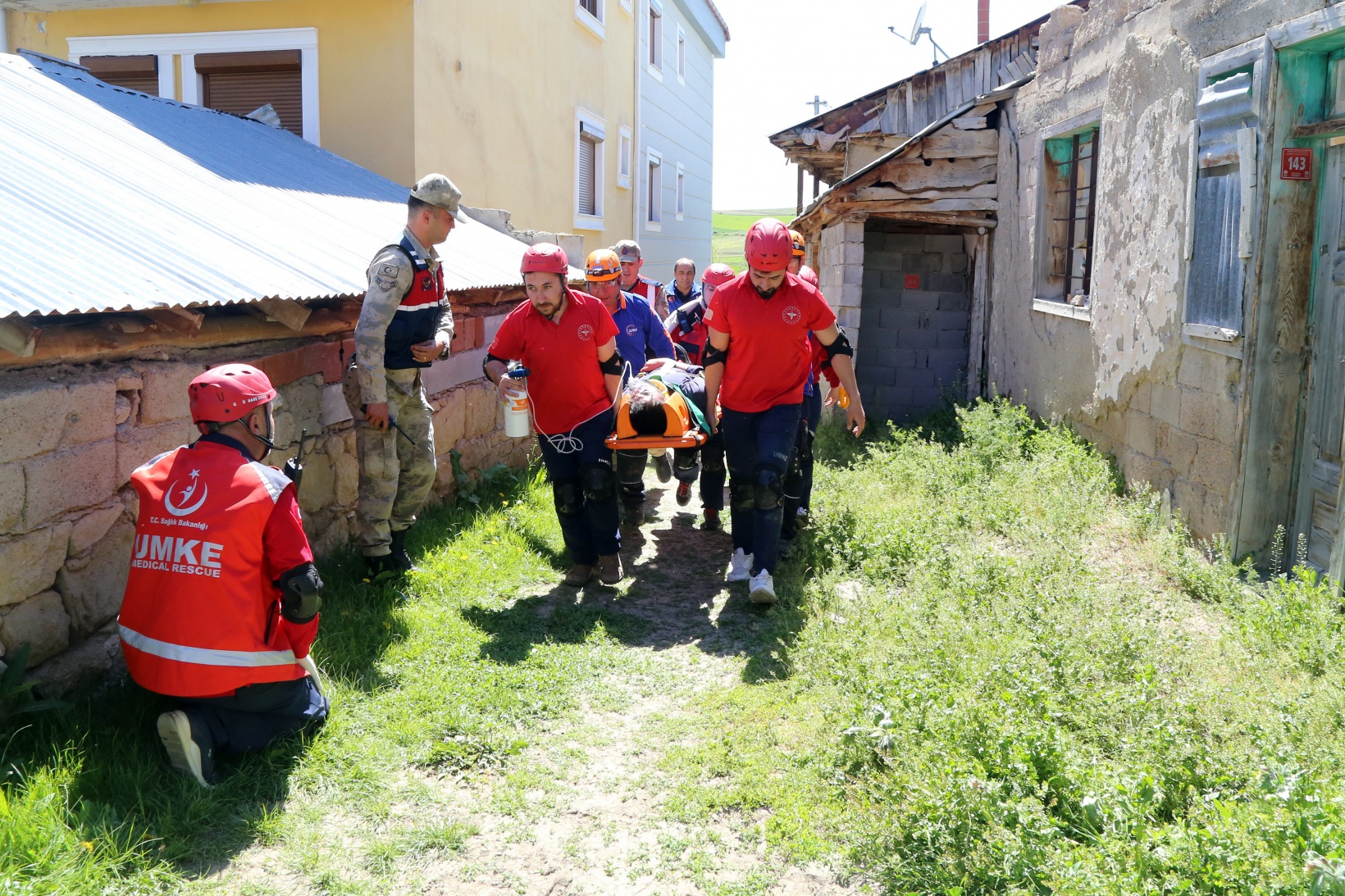 Gümüşhane'de geniş kapsamlı afet tatbikatı 6