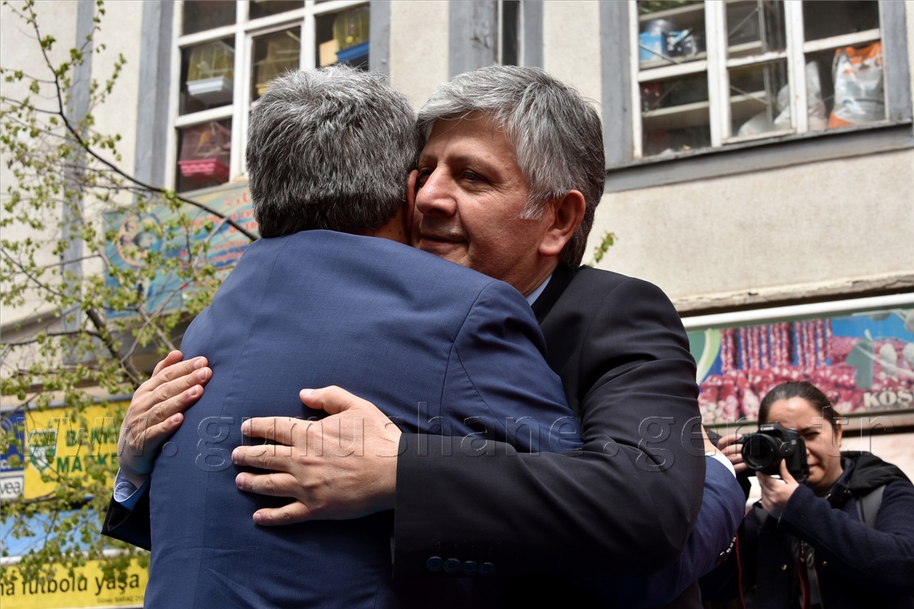 AK Parti Gümüşhane’de adaylarını tanıttı 5