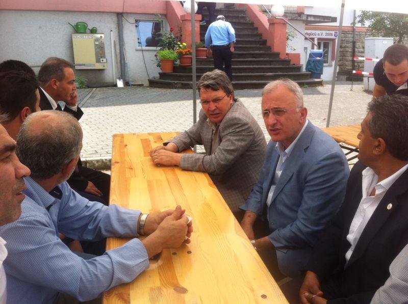 Milletvekili Üstün Almanya'da 4