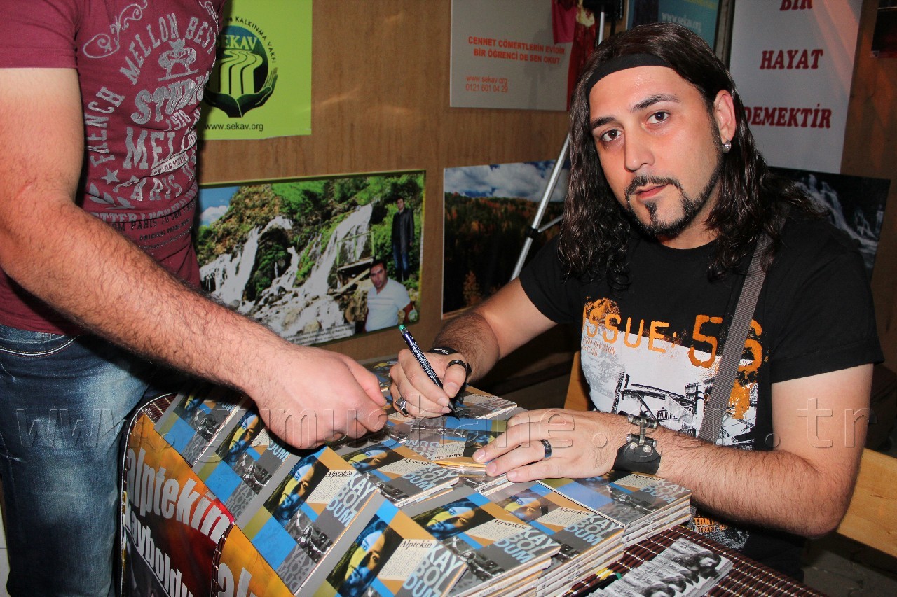 Alptekin, Şiran'da Sevenleriyle Buluştu 4