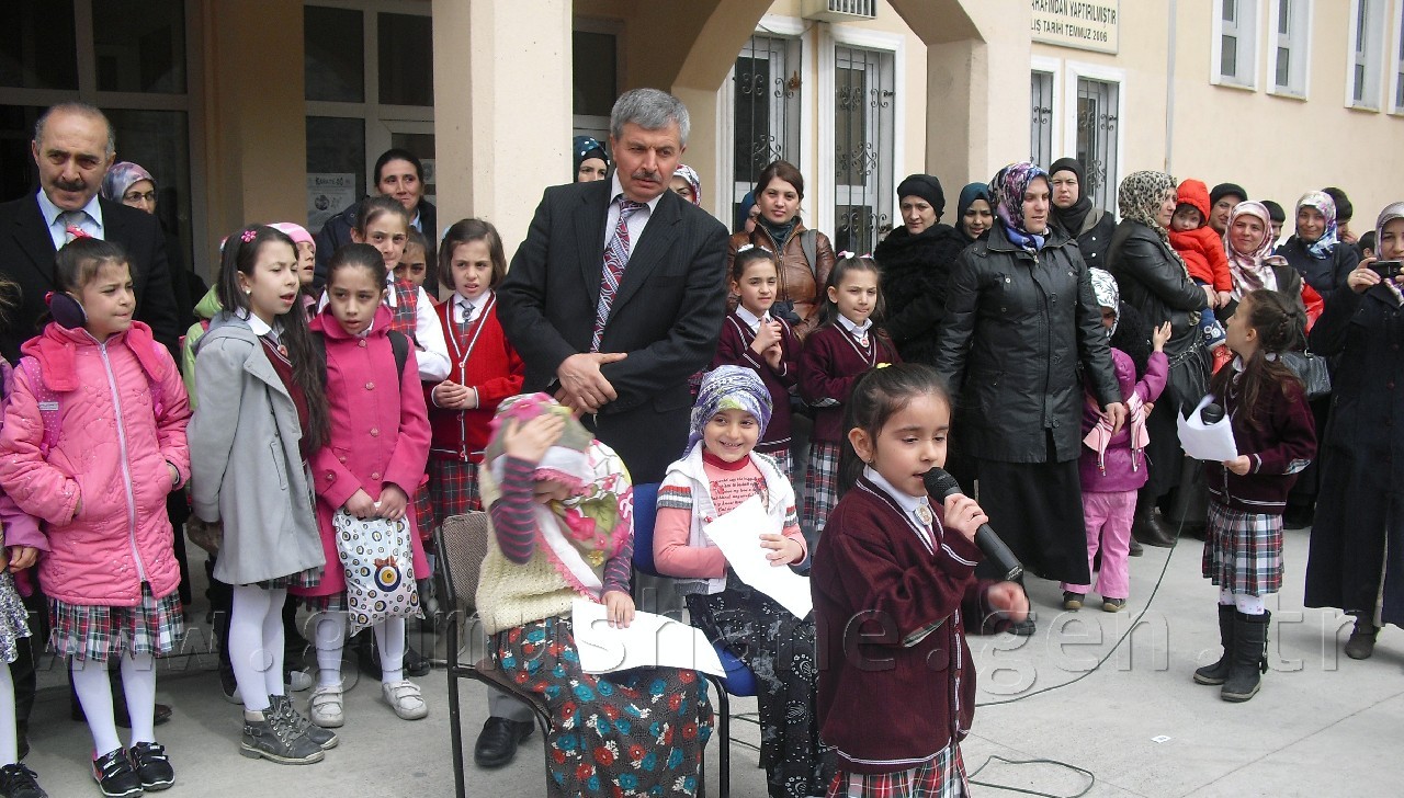 Aysın Rafet Ataç İlkokulundan Atalarına Vefa 3