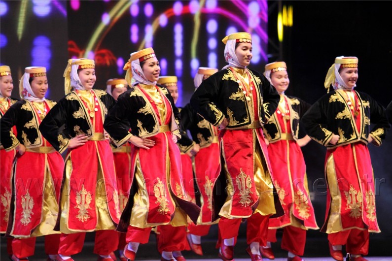 Gümüşhane Türkçe Olimpiyatlarına Akın Etti 12