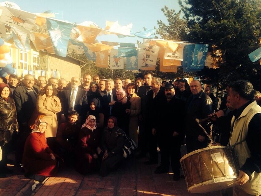 Aydın ailesi aile boyu AK davaya hizmet ediyor 1