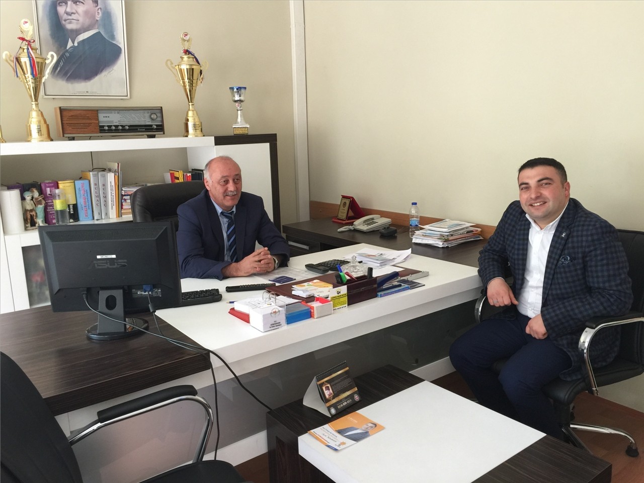 ‘Sıkılmadık el, gitmedik kapı, girilmedik gönül, bırakmayacağım’ 9