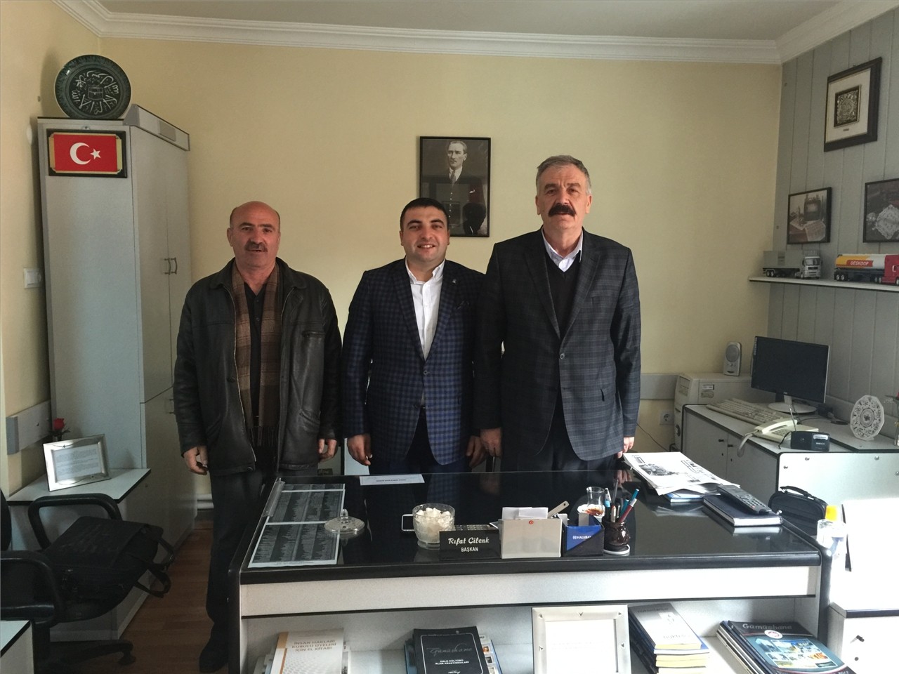 ‘Sıkılmadık el, gitmedik kapı, girilmedik gönül, bırakmayacağım’ 3