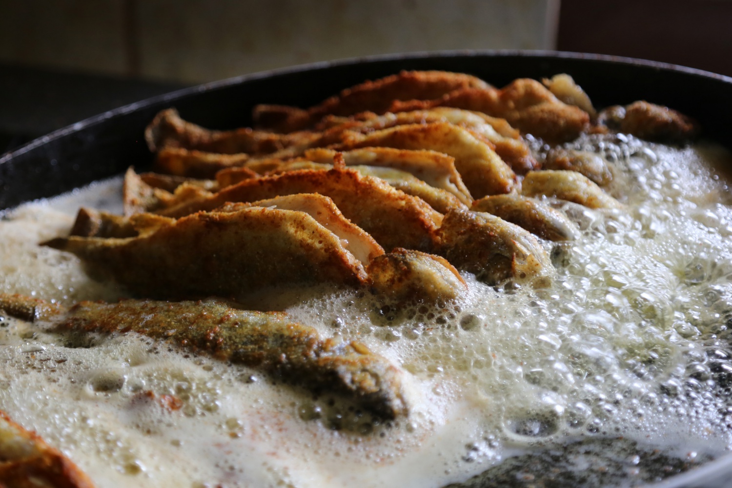 'İyi alabalık bol tereyağında, ağır ateşte yavaş yavaş pişer' 14