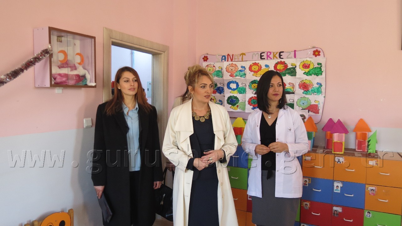 Protokol Eşleri Kelkit’te 2