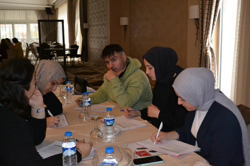 İngilizce Öğretmenleri İspanyol uzmandan eğitim aldı 4