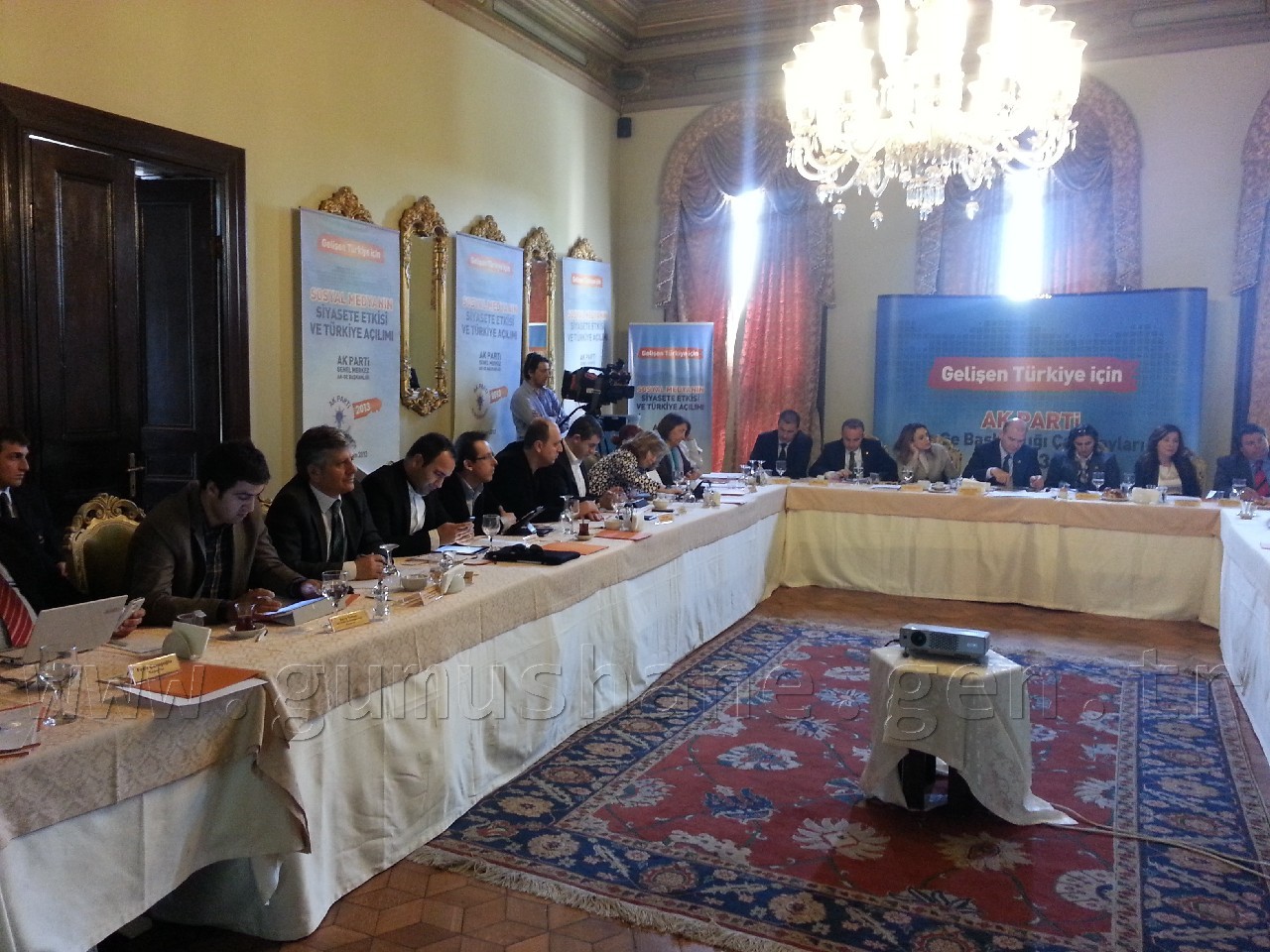 Aydın: 'AK Parti Siyasette Ufuk Açıyor' 1